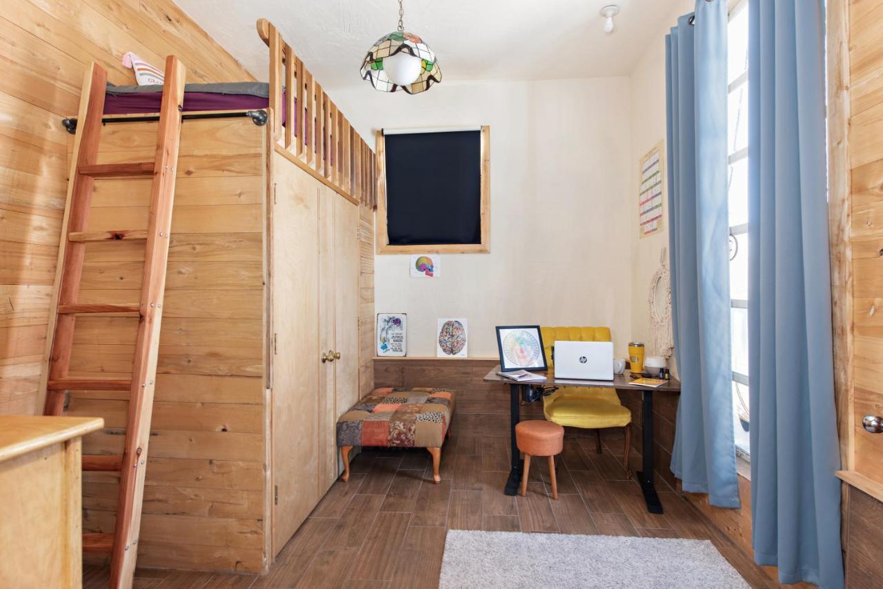 Wanderer Studio, An Off Grid Mountain Guest Studio With Fantastic Views Glenwood Springs Eksteriør billede